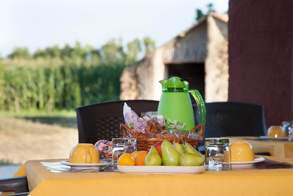 Bed And Breakfast Nonna Pia Fertilia Italia